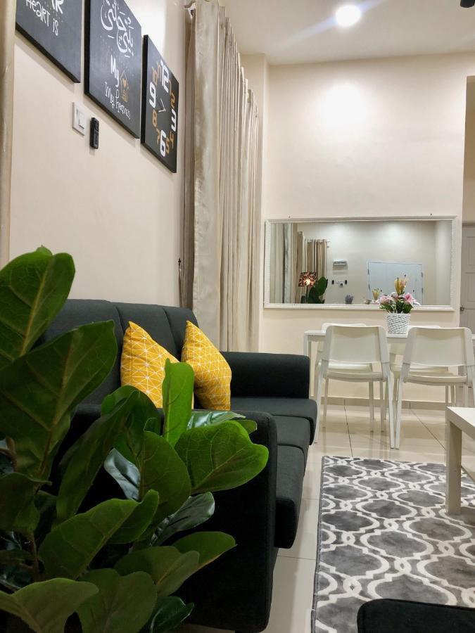 Rumahku Homestay, Taman Jasin Perdana Extérieur photo