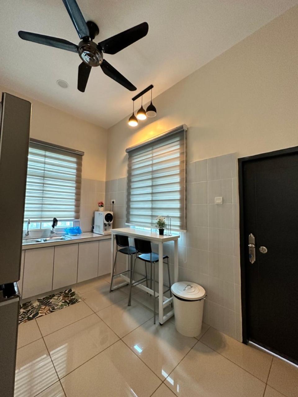 Rumahku Homestay, Taman Jasin Perdana Extérieur photo