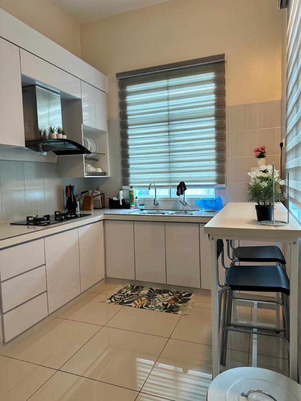 Rumahku Homestay, Taman Jasin Perdana Extérieur photo