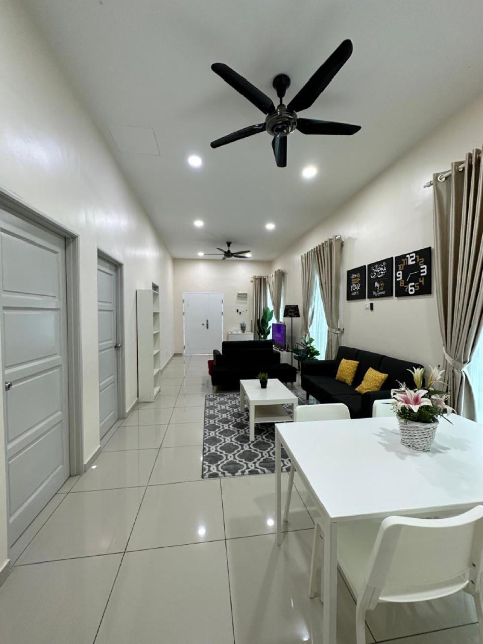Rumahku Homestay, Taman Jasin Perdana Extérieur photo